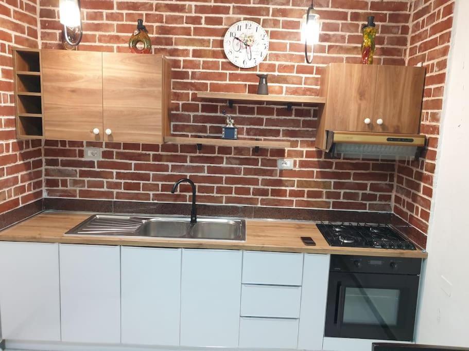 Shkodra 27 Center House Villa Екстериор снимка